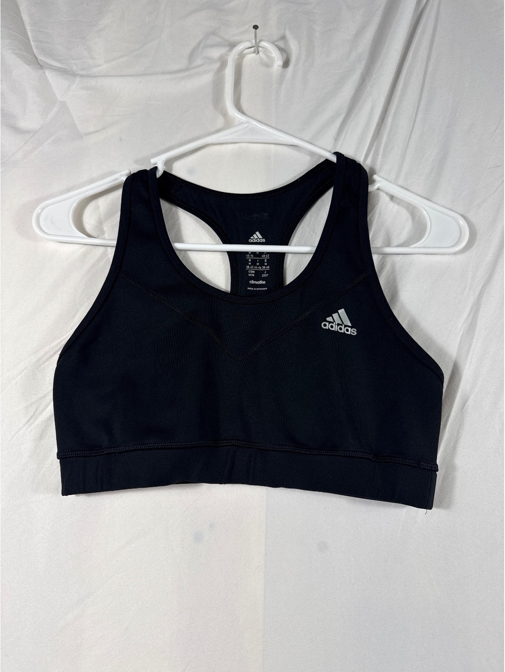 Women’s Adidas Sports Bra Size Medium